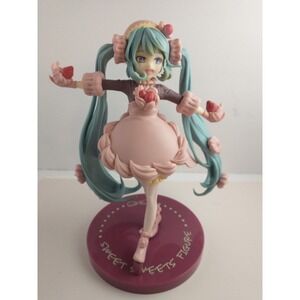 Hatsune Miku SweetSweets Series Strawberry Chocolate Short Ver. Figure